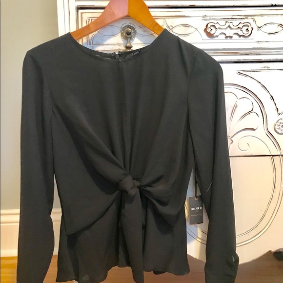 forever 21 black blouse * TAG STILL ON - Picture 1 of 3